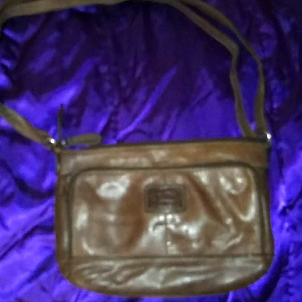 Classy Fossil purse NWOT